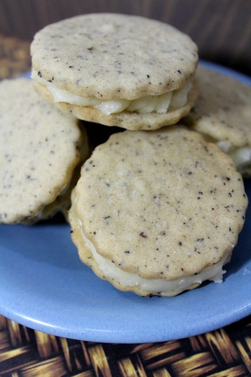 Delectable Coffee Sandwich Cookies Recipe