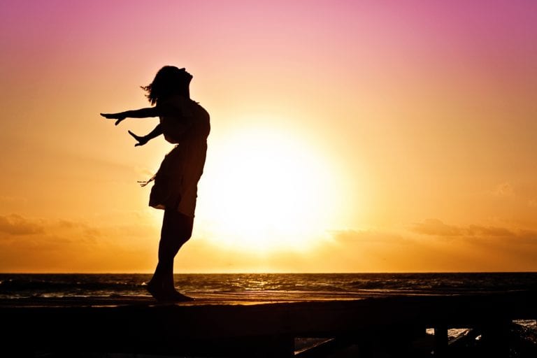 How to Train Yourself to Wake Up Early