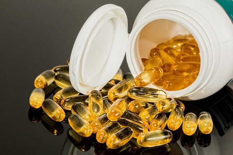 5 Younger-Looking Food Supplements for The Skin