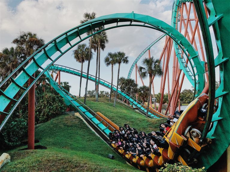 How to Conquer Your Fear of Roller Coasters