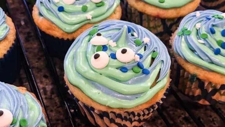 Image for Monster Cupcakes: Easy Idea for Birthday or Halloween Treat