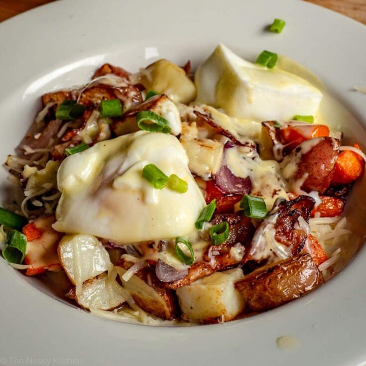 Image for Breakfast Poutine (Eggs Benny Bowls)